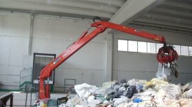 Gru a postazione fissa