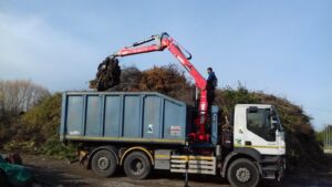 M10 R 11.77 gru Marchesi ecologia e rottami