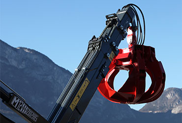 Chain-system-for-forestry-loaders-and-recycling-cranes